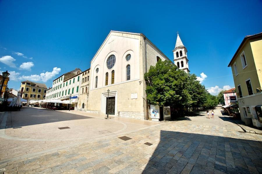 Apartment Lavanda - Suite Sinj Exterior photo